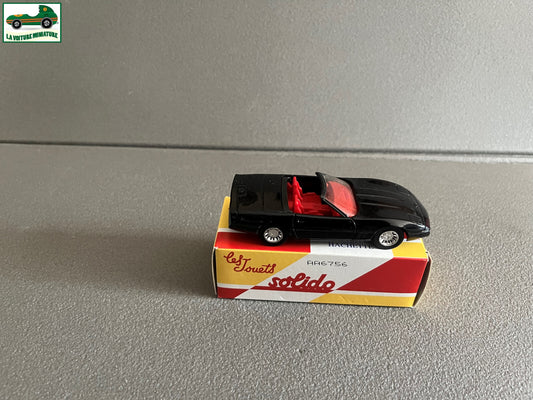 Voiture Miniature Chevrolet Corvette Cabriolet 1984 Solido Hachette 1/43