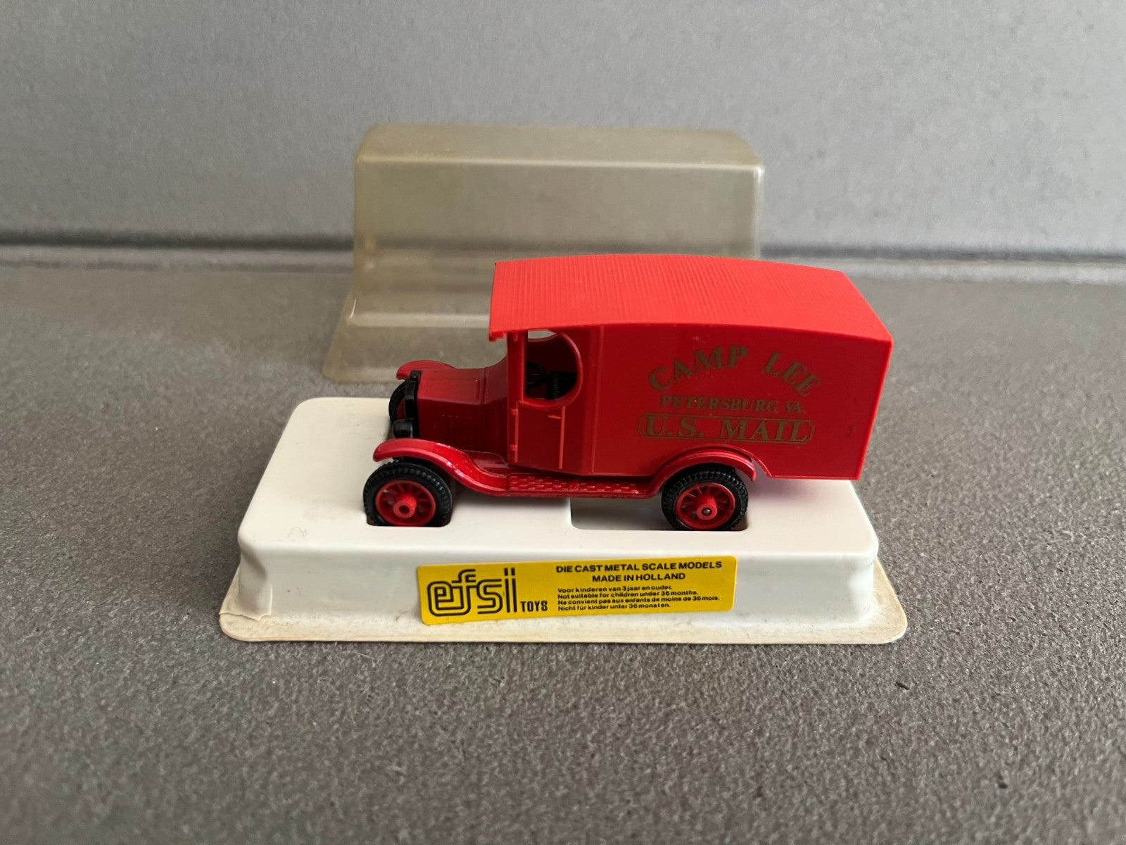 Ancienne Voiture miniature Ford T Camp Lee Efsi