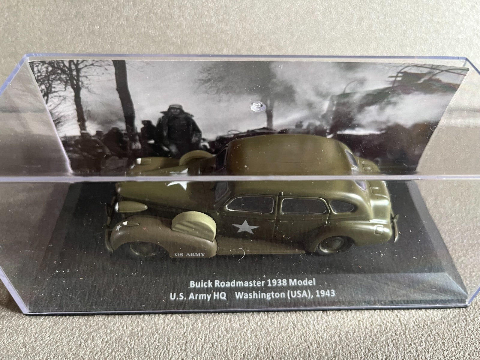 Voiture Miniature Militaire Buick Roadmaster 1938 Model US Army 1943 1/43