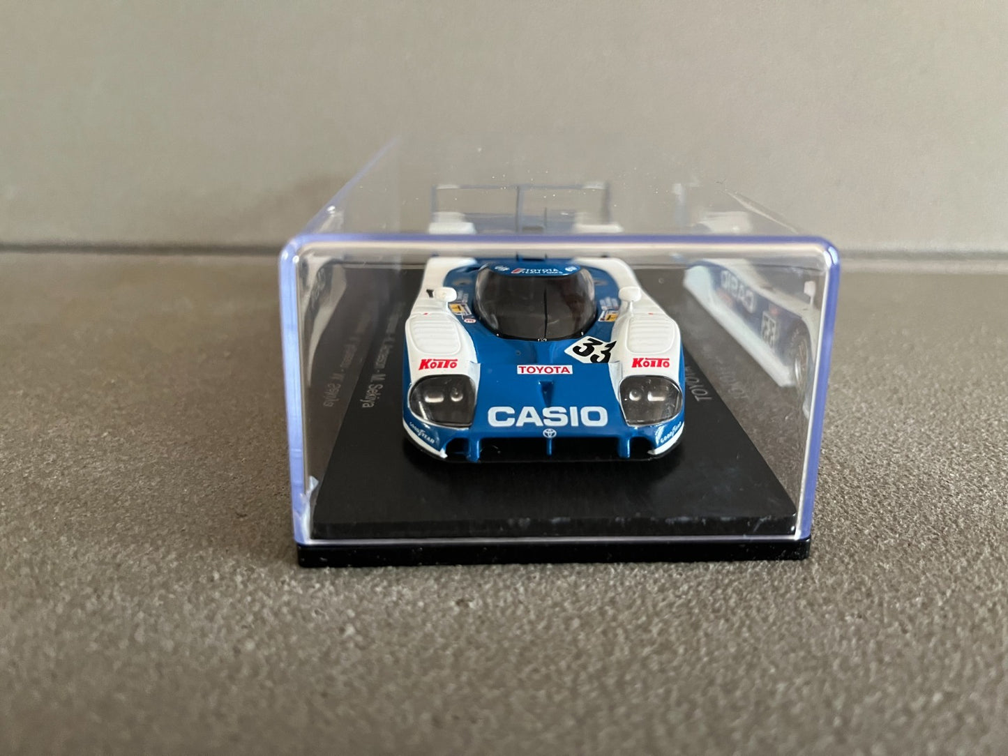 Voiture Miniature Toyota TS010 Le Mans 1992 Spark Hachette 1/43