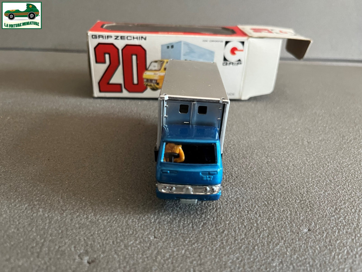 Voiture miniature Camion Grip Zechin Isuzu Lift Truck Japan 1/62