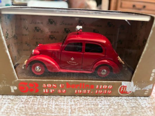 Voiture Miniature Fiat 508 C 1100 Berlina Pompiers Brumm 1/43