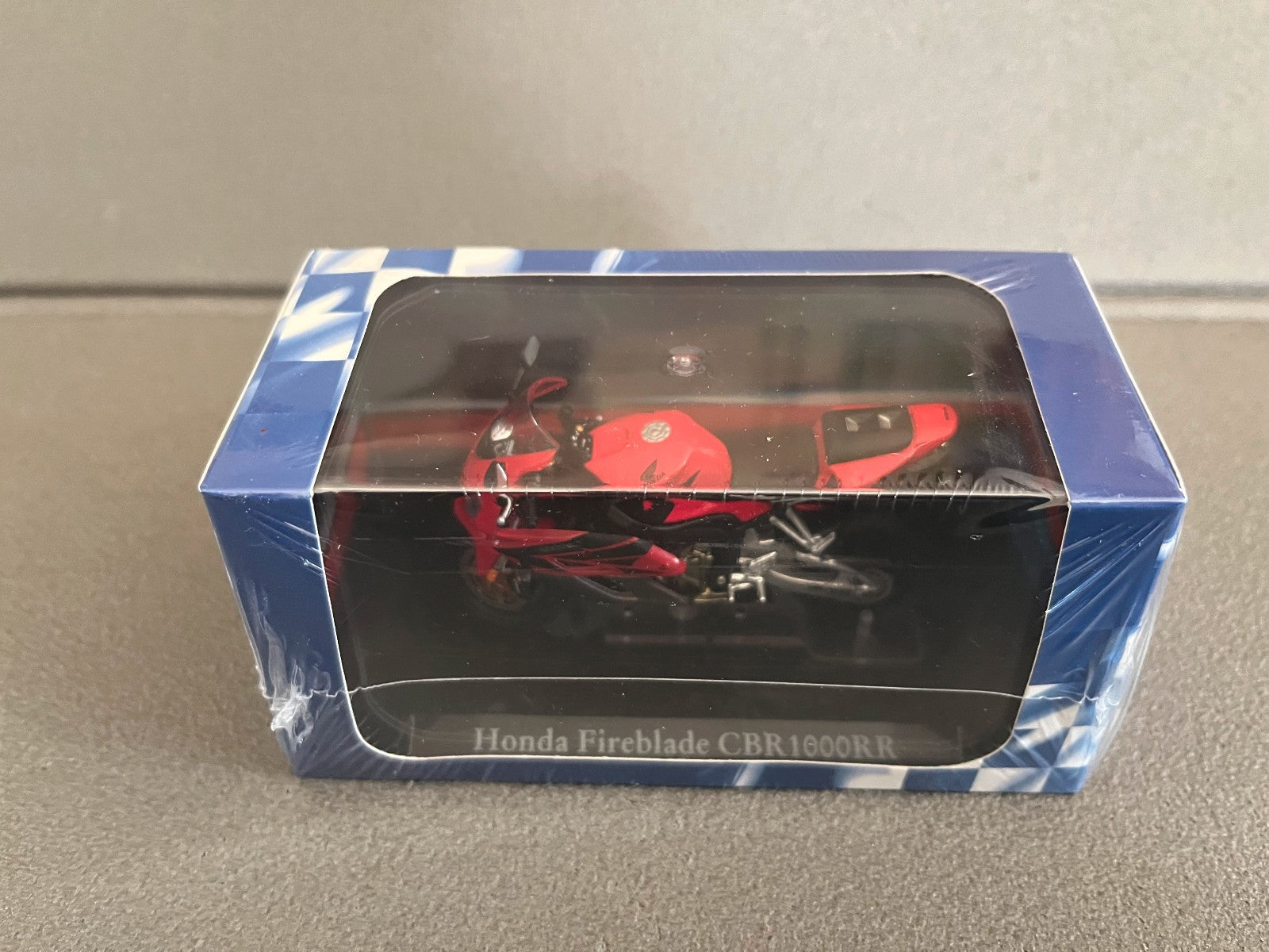 Moto miniature Honda Fireblade CBR 1000 RR Editions Atlas Collection au 1/24
