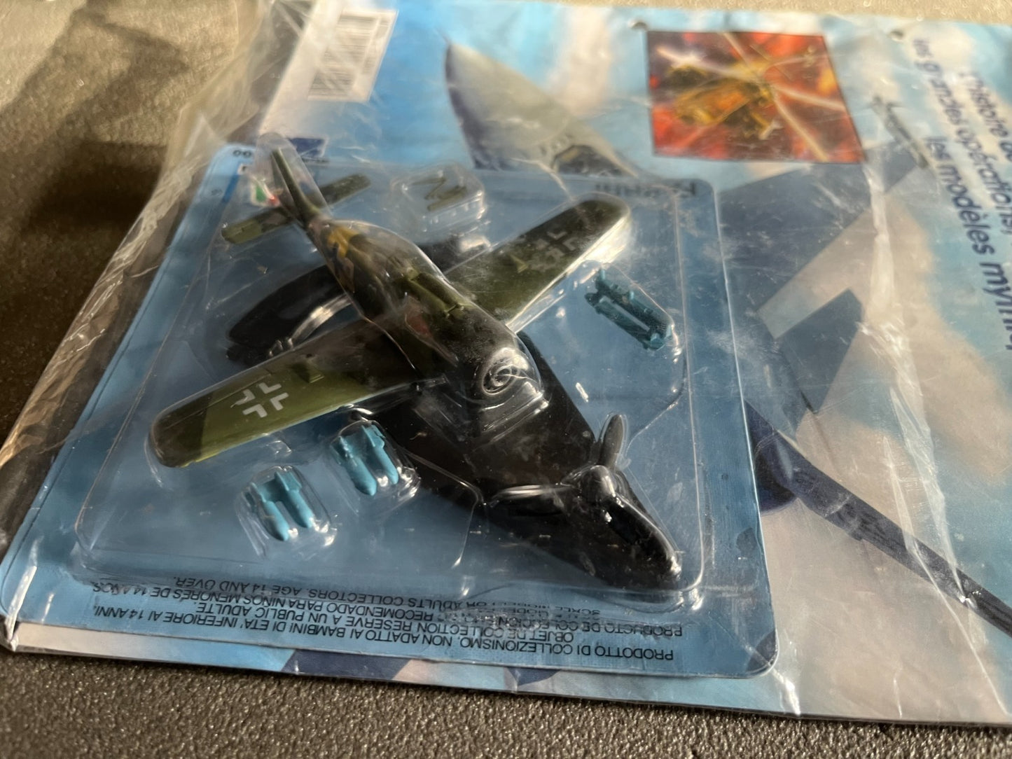 Avion miniature Militaire FW-190F Fabbri Italeri 1/100