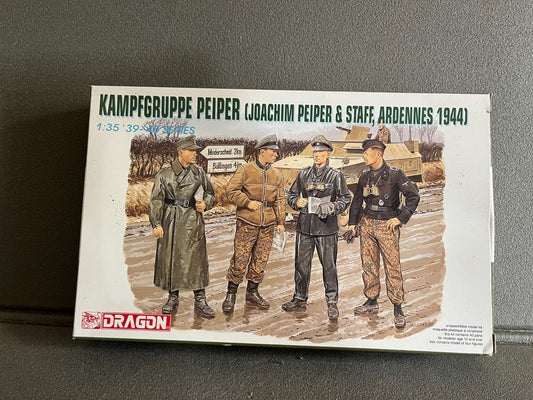 Maquette Militaire Figurine Soldat Kampfgruppe Peiper Ardennes 1944 Dragon 1/35
