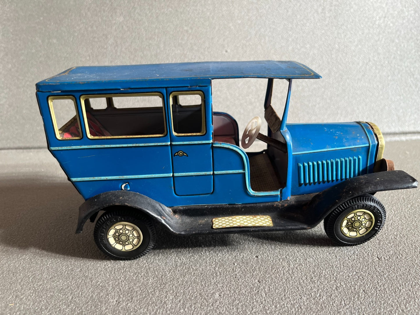 Jouet Ancien Voiture miniature 1904 Daimler Japan Tôle Friction Vintage