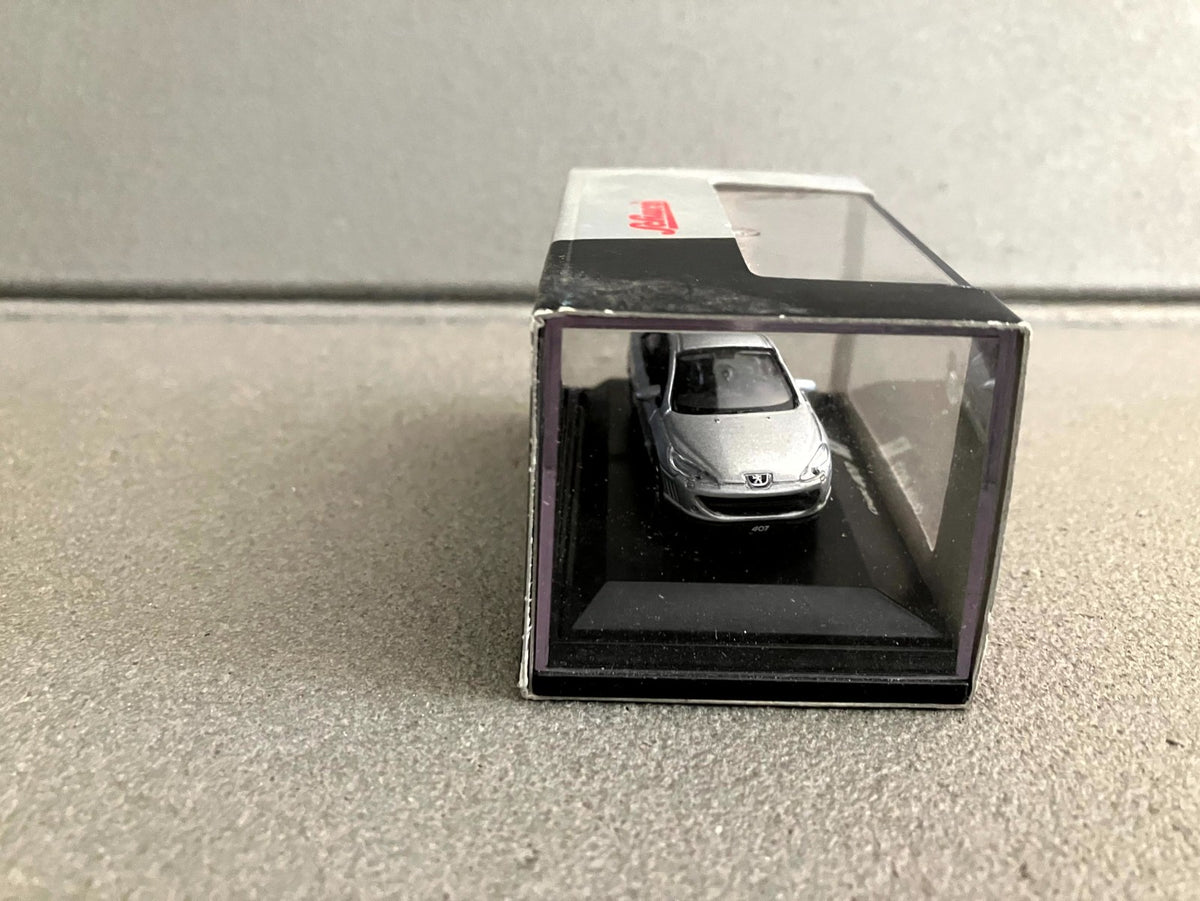 Voiture Miniature Peugeot Coupé 407 Schuco 1/87 HO