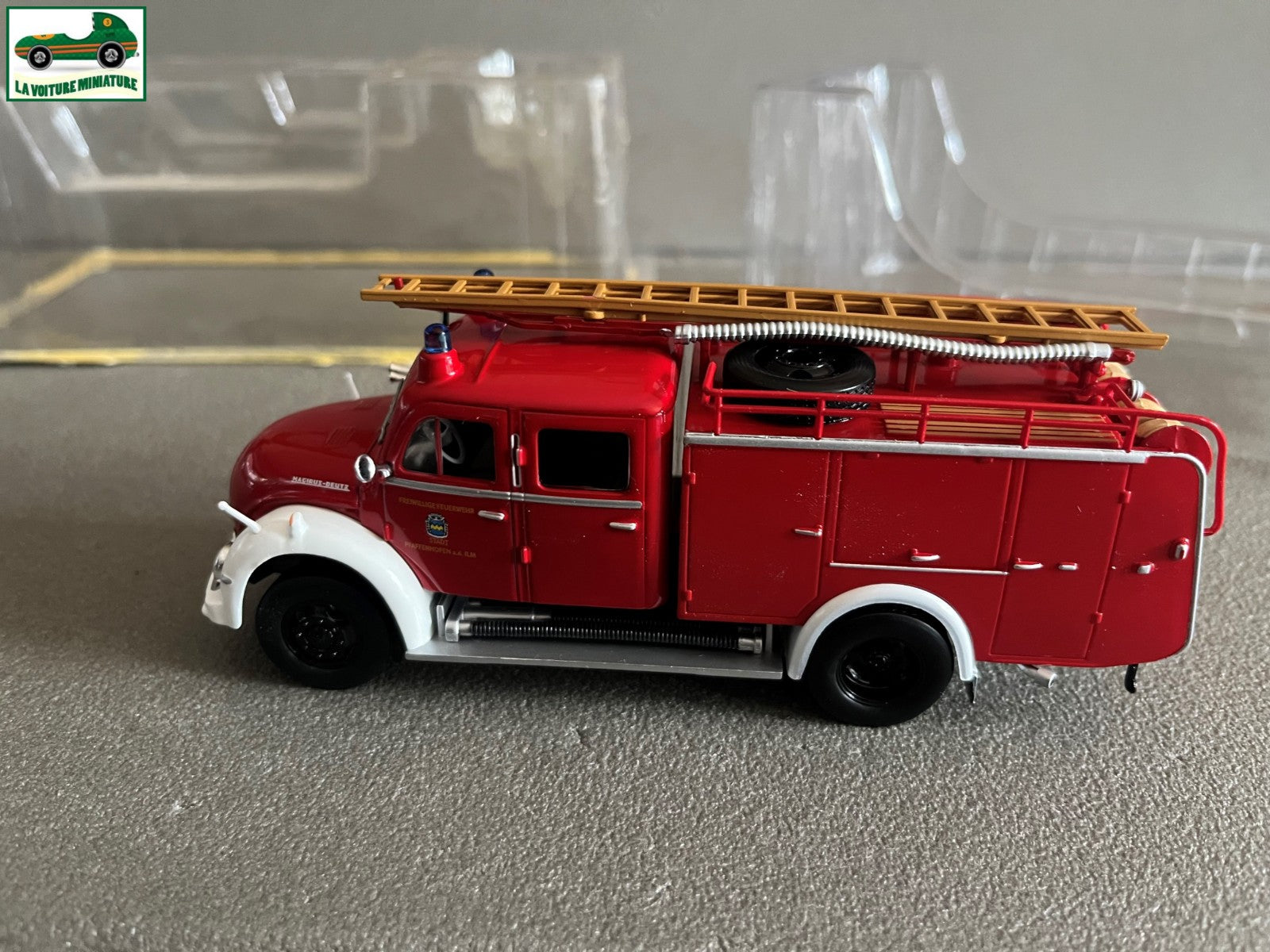 Voiture miniature Camion Pompiers Magirus TLF 15 Hachette au 1/43