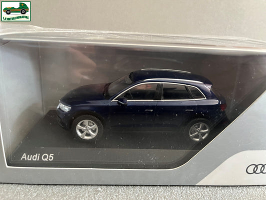 Voiture Miniature Audi Q5 Navarra Blue Concession au 1/43