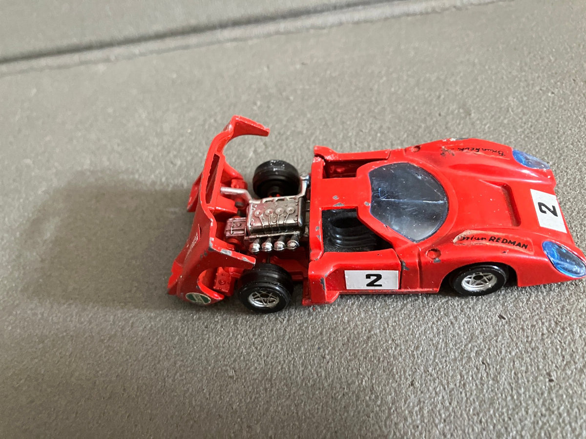 Ancienne Voiture Miniature Chevron GT B 16 Politoys  Italy au 1/43 Epave