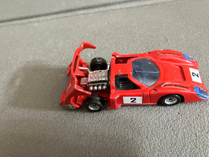 Ancienne Voiture Miniature Chevron GT B 16 Politoys  Italy au 1/43 Epave