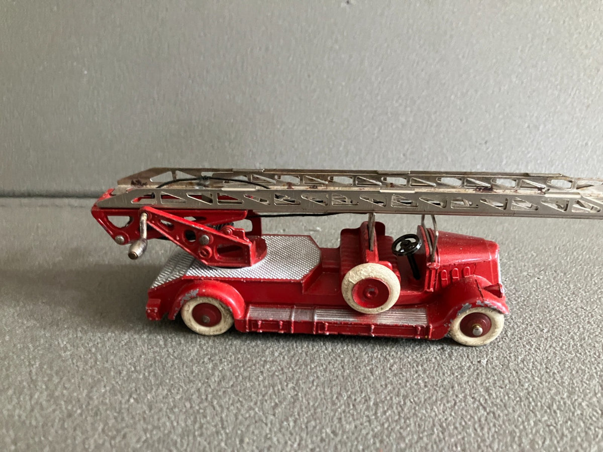 Ancienne Miniature Camion Delahaye Pompiers 32D Dinky Toys Meccano France