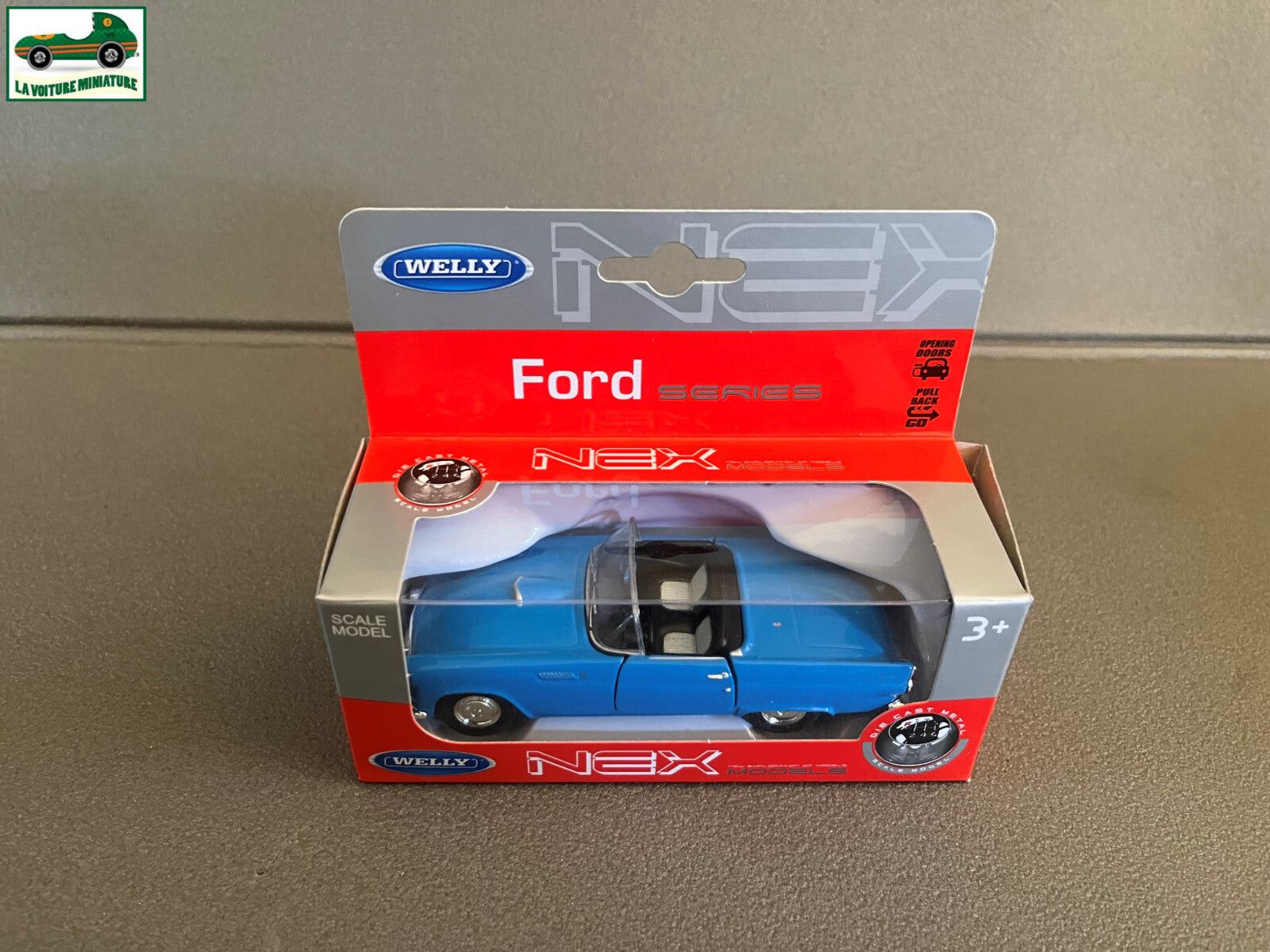 Voiture miniature Ford Thunderbird 1955 Welly 1/34 - 1/36 - 1/39