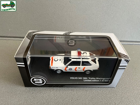 Voiture Miniature Volvo 343 1982 Police Triple 9 au 1/43