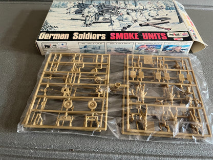Maquette Militaire Figurine Soldat German Soldiers Smoke Units Polistil 1/72