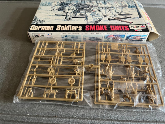 Maquette Militaire Figurine Soldat German Soldiers Smoke Units Polistil 1/72