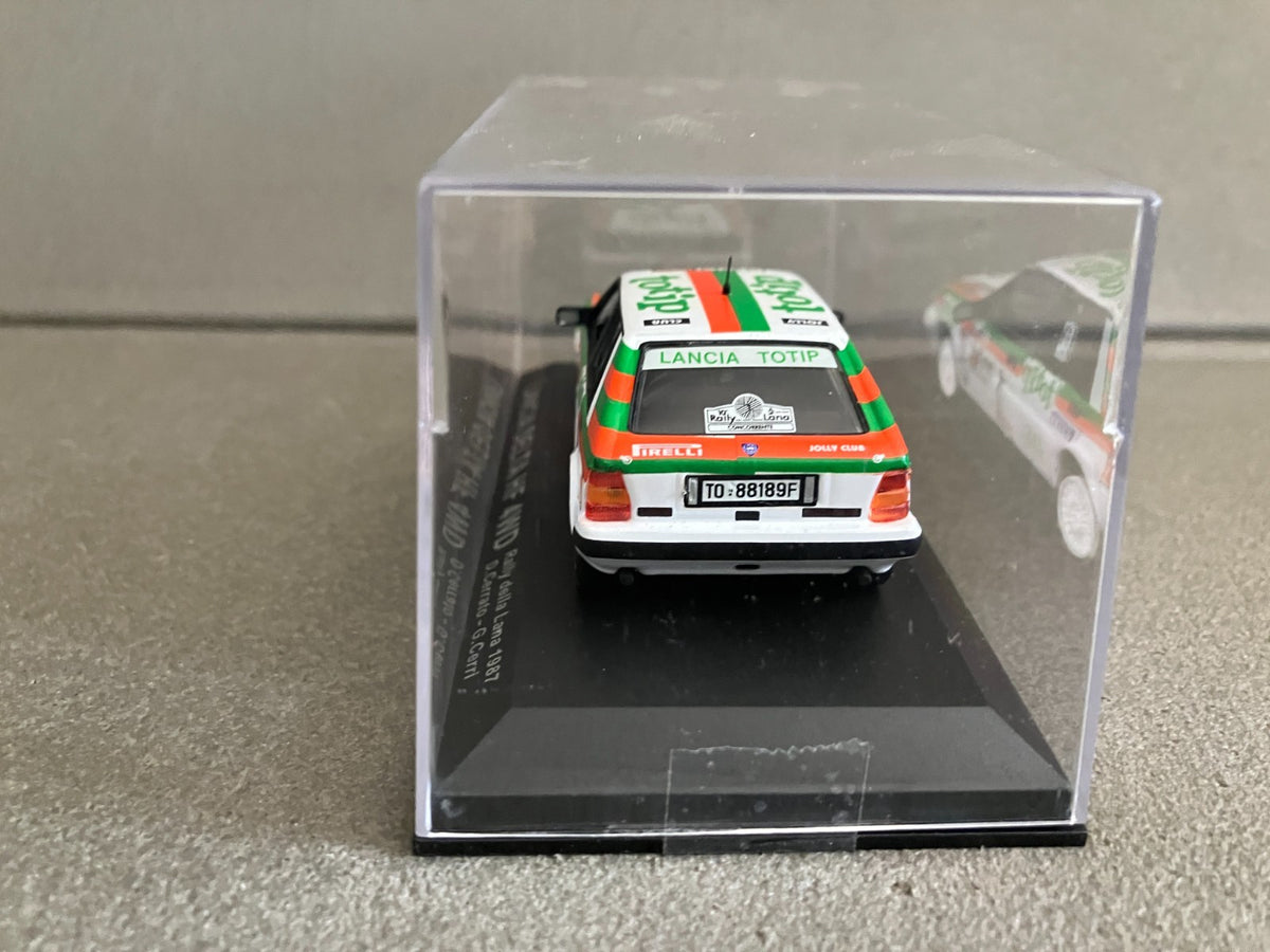 Voiture Miniature Lancia Delta HF 4WD Rallye Lana 1987 au 1/43