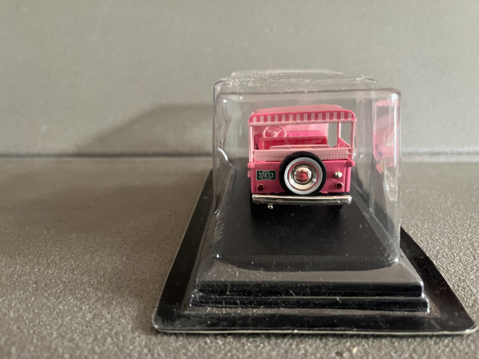 Voiture Miniature Jeep Surrey Nassau 1960 Taxi Du Monde au 1/43 Altaya