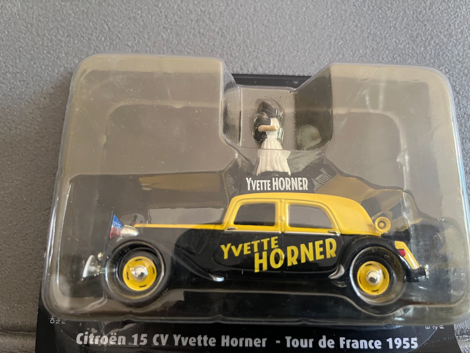 Voiture Miniature Citroen 15CV Yvette Horner Tour de France 1955 Vélo Norev 1/43