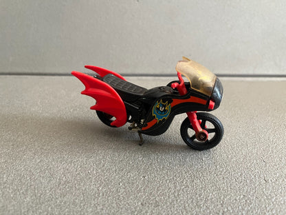 Ancienne Miniature Voiture Moto Batmobile Batman 1978 Corgi Toys Epave
