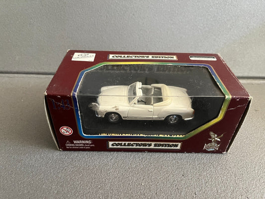 Voiture Miniature Volkswagen Karmann Ghia 1960 Road Legends au 1/43