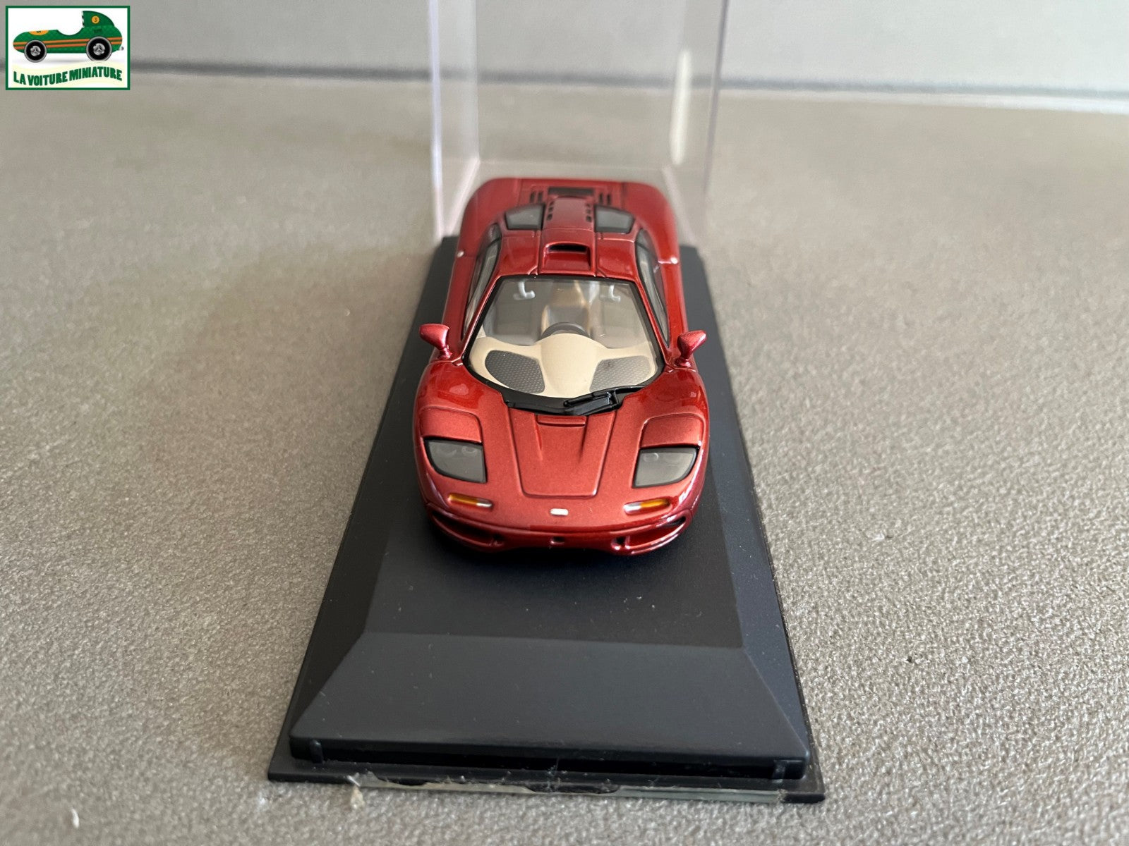 Voiture Miniature McLaren Minichamps au 1/43