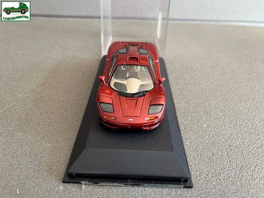Voiture Miniature McLaren Minichamps au 1/43