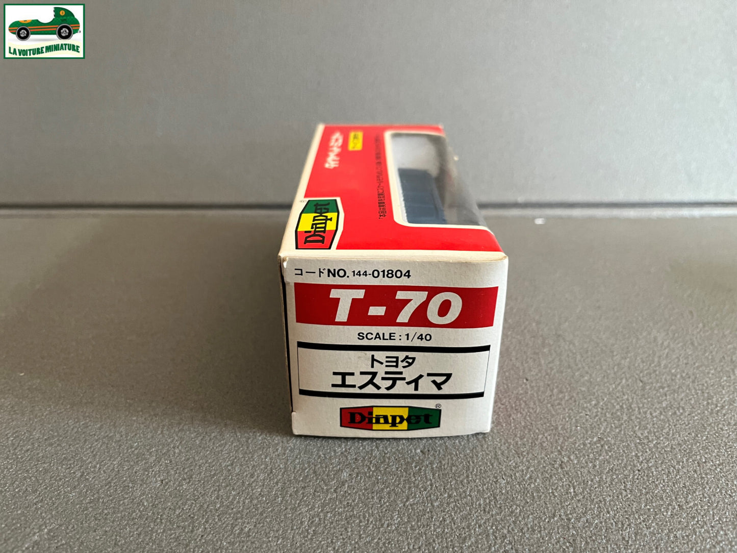Ancienne Voiture Miniature Toyota Estima Diapet T-70 Japan au 1/40