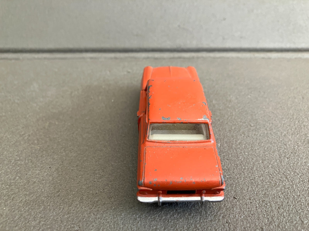 Ancienne Voiture Miniature Ford Taunus 12M 538 France Meccano Dinky Toys 1/43