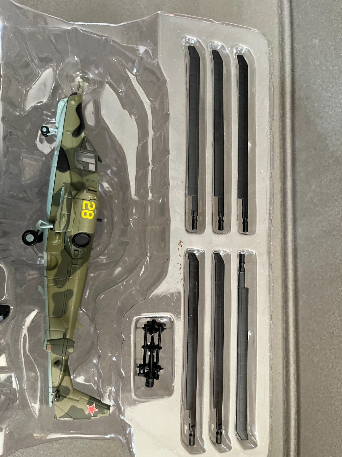 Hélicoptère de combat Miniature Kamov KA-50 Black Shark Hokum Altaya 1/72