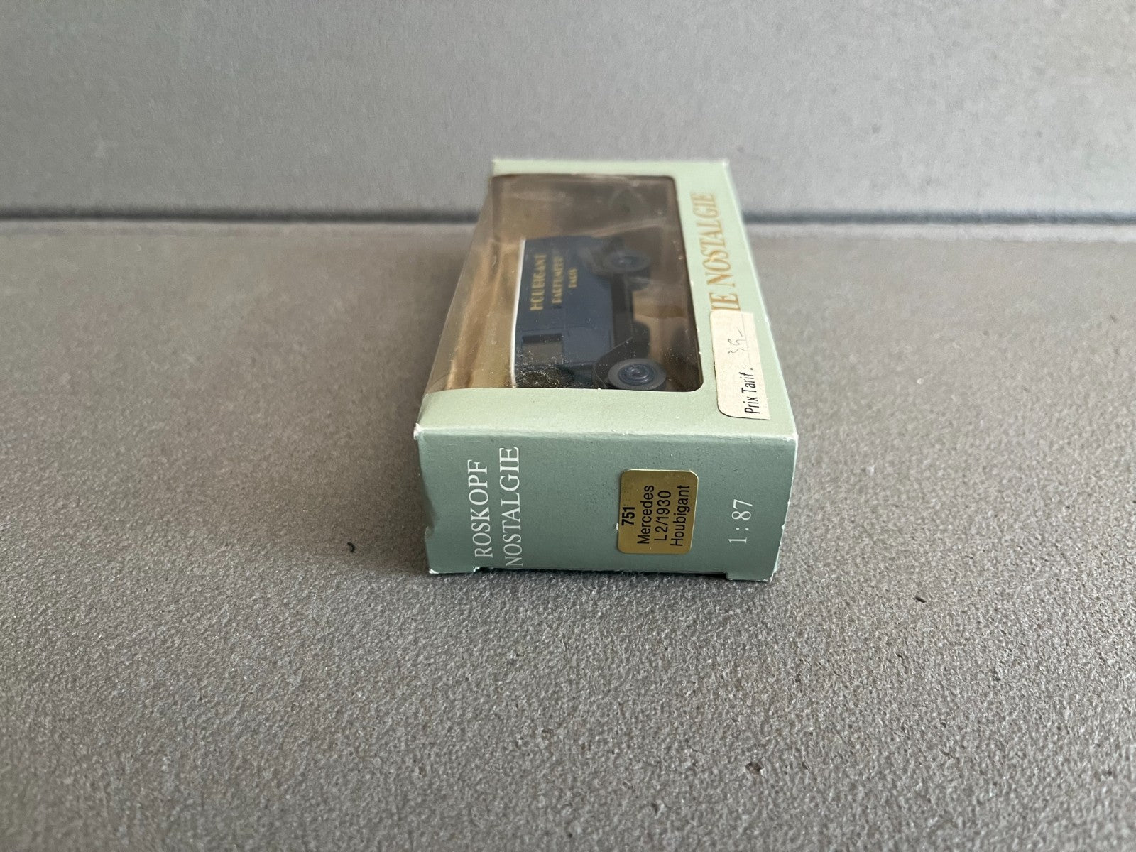 Miniature Camion 751 Mercedes L2 1930 Houbigant Roskopf Nostalgie 1/87 HO
