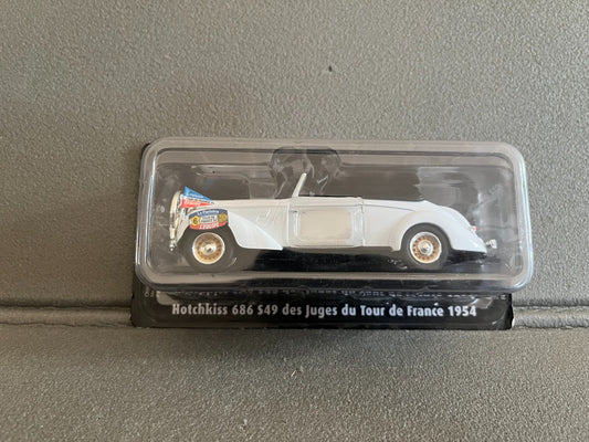 Voiture Miniature Hotchkiss 686 S49 Juges 1954 Norev Tour de France au 1/43