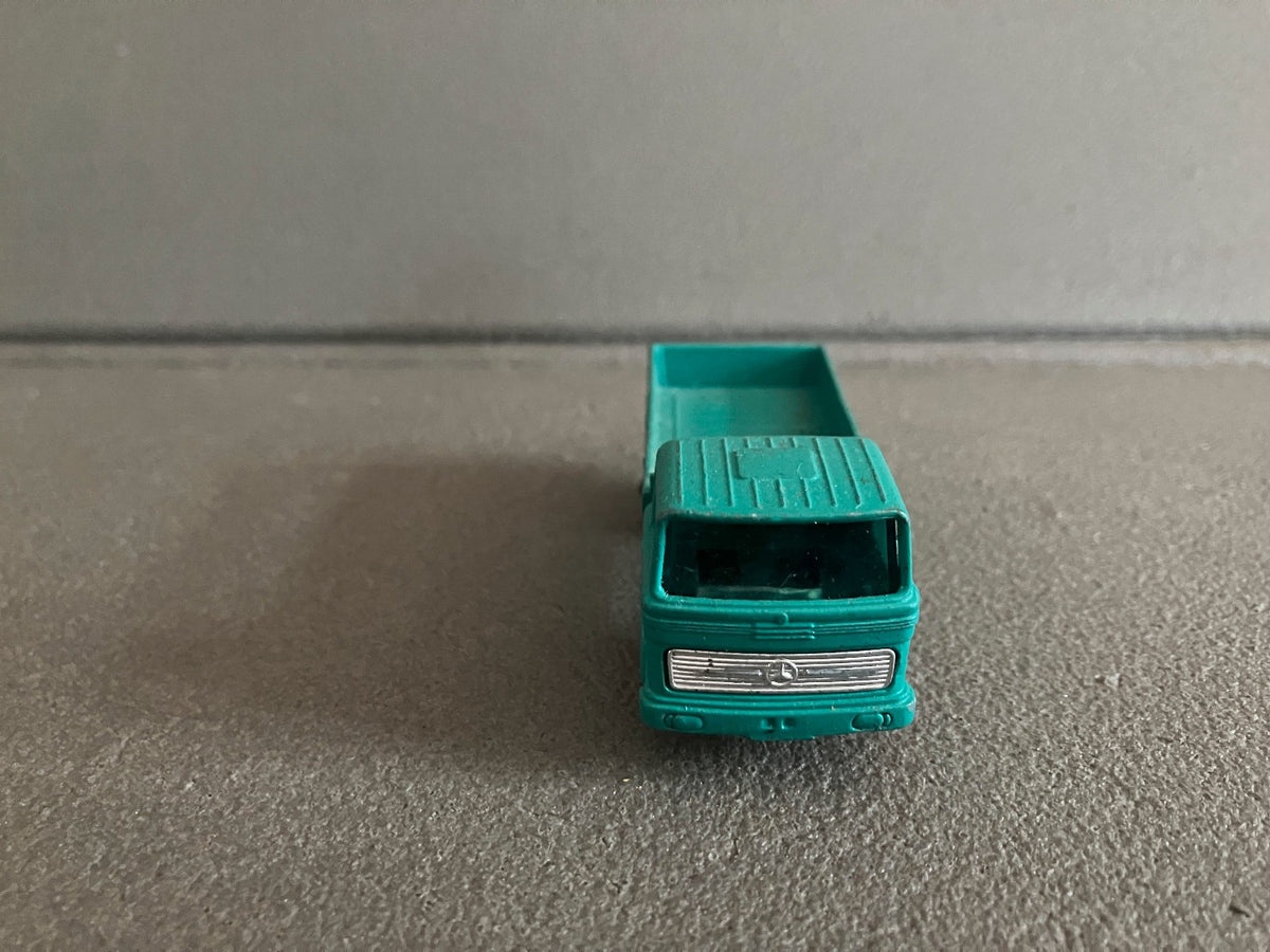 Ancienne Voiture Miniature Camion Mercedes Truck Matchbox Lesney England