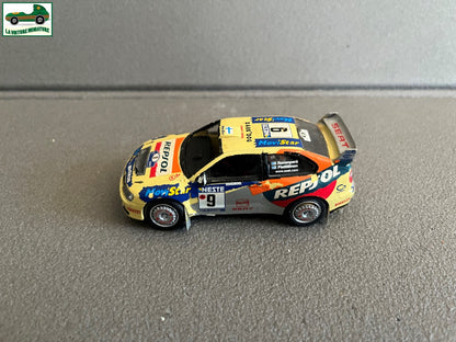 Voiture Miniature Kit monté Seat WRC Provence Moulage au 1/43 Défauts