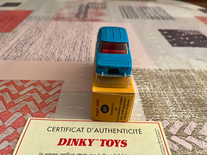 Voiture miniature Renault 8 R8 517 Dinky Toys Atlas au 1/43