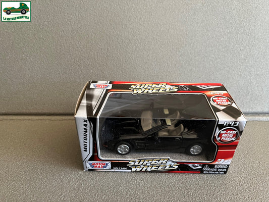 Voiture miniature 1998 Chevrolet Corvette convertible Motor Max 1/43