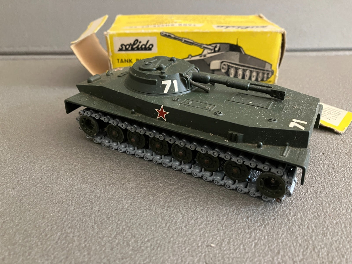 Ancienne Miniature Militaire Blindé Char Tank Russe PT 76 207 Solido France 1/50