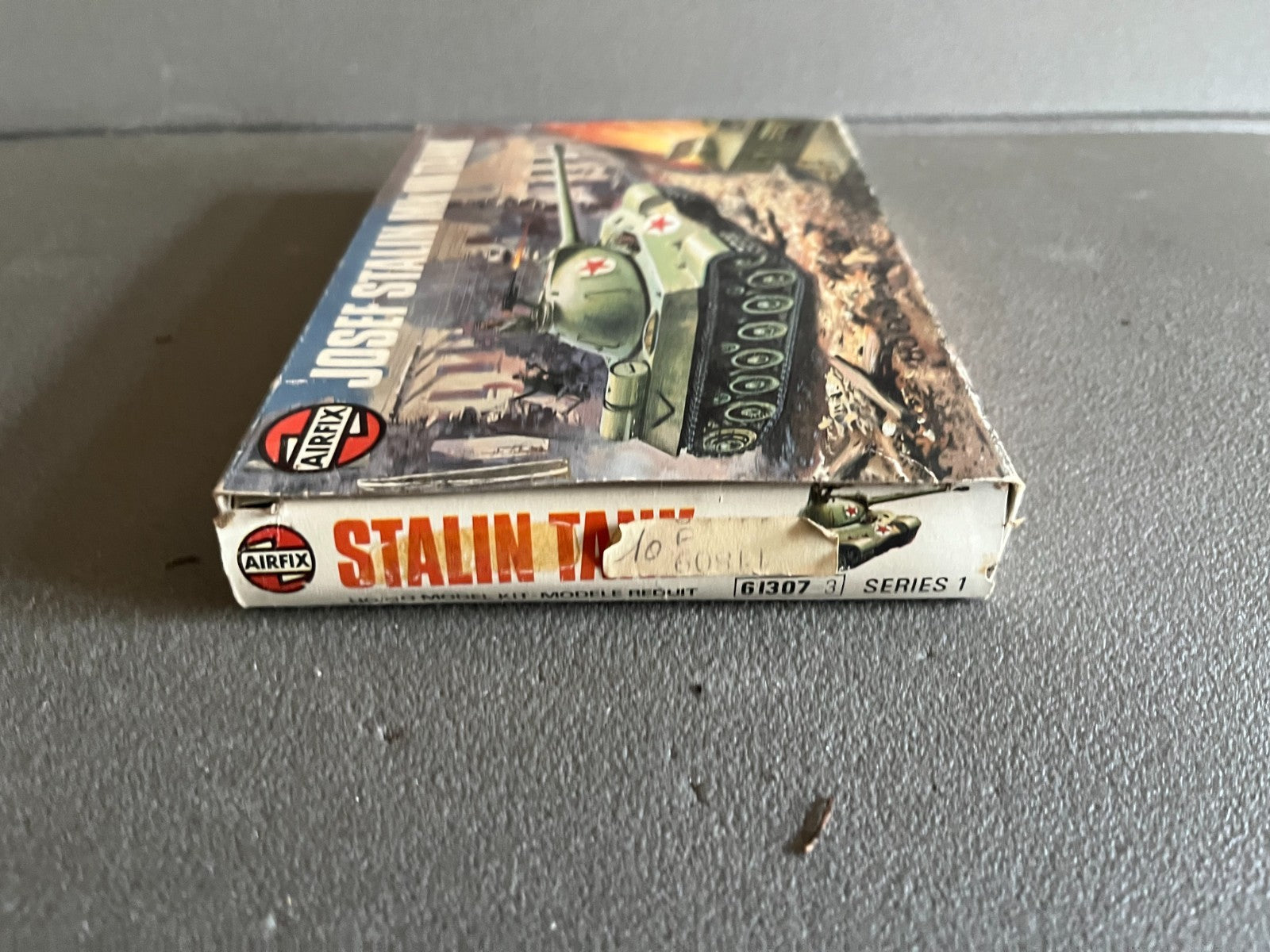 Maquette Militaire Blindé Char Josef Stalin Mk III Tank AirFix OO 1/72 1/76