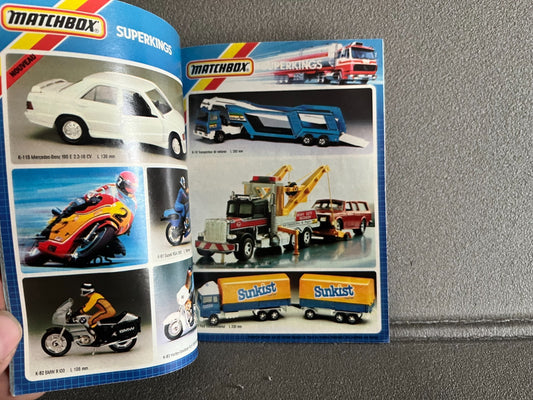 Ancien Dépliant Documentation Catalogue Jouet Voiture Matchbox 1985