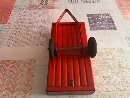 Ancienne Voiture Miniature Agricole Tracteur Fer Metal Remorque Années 1950 ?