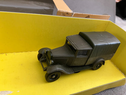 Ancien Miniature Militaire Blindé Renault Transport 6023 Solido France 1/43
