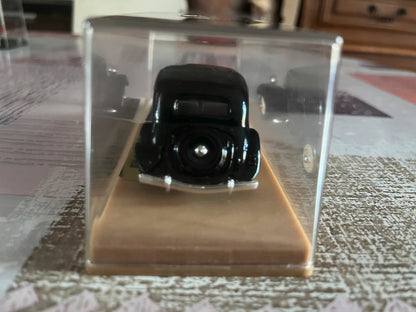 Voiture miniature Traction Citroen 15 CV 1938 Solido au 1/43