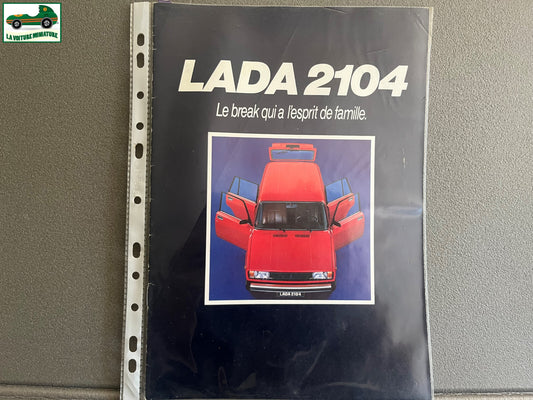 Ancien Dépliant Brochure Documentation Automobile Lada 2104