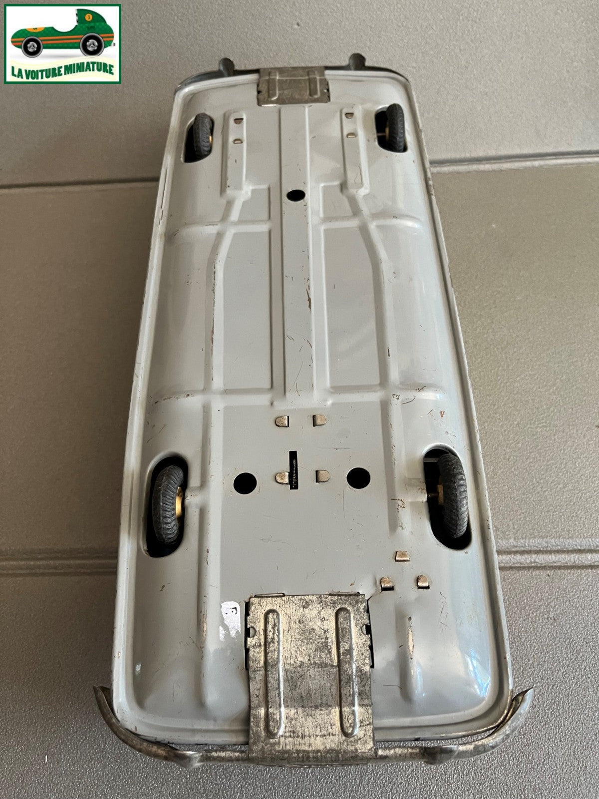 Jouet Ancien Voiture Américainne Tôle Joustra France Commander Vintage Mécanisme