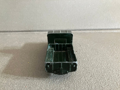 Ancienne Miniature Voiture Land Rover 109 W.B. Corgi Toys Epave 1/43