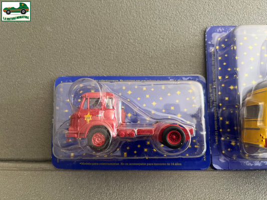 Voiture Miniature Tracteur Saviem Remorque Podium Cirque Pinder Altaya 1/64