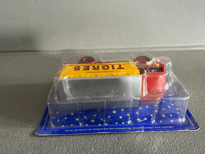 Voiture Miniature Simca Cargo Tigres N°40 Cirque Pinder Altaya 1/50