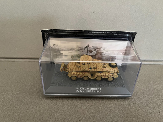 Miniature Militaire Char Tank Blindé Sd.Kfz. 231 8Rad 13 URSS 1943 Altaya 1/72