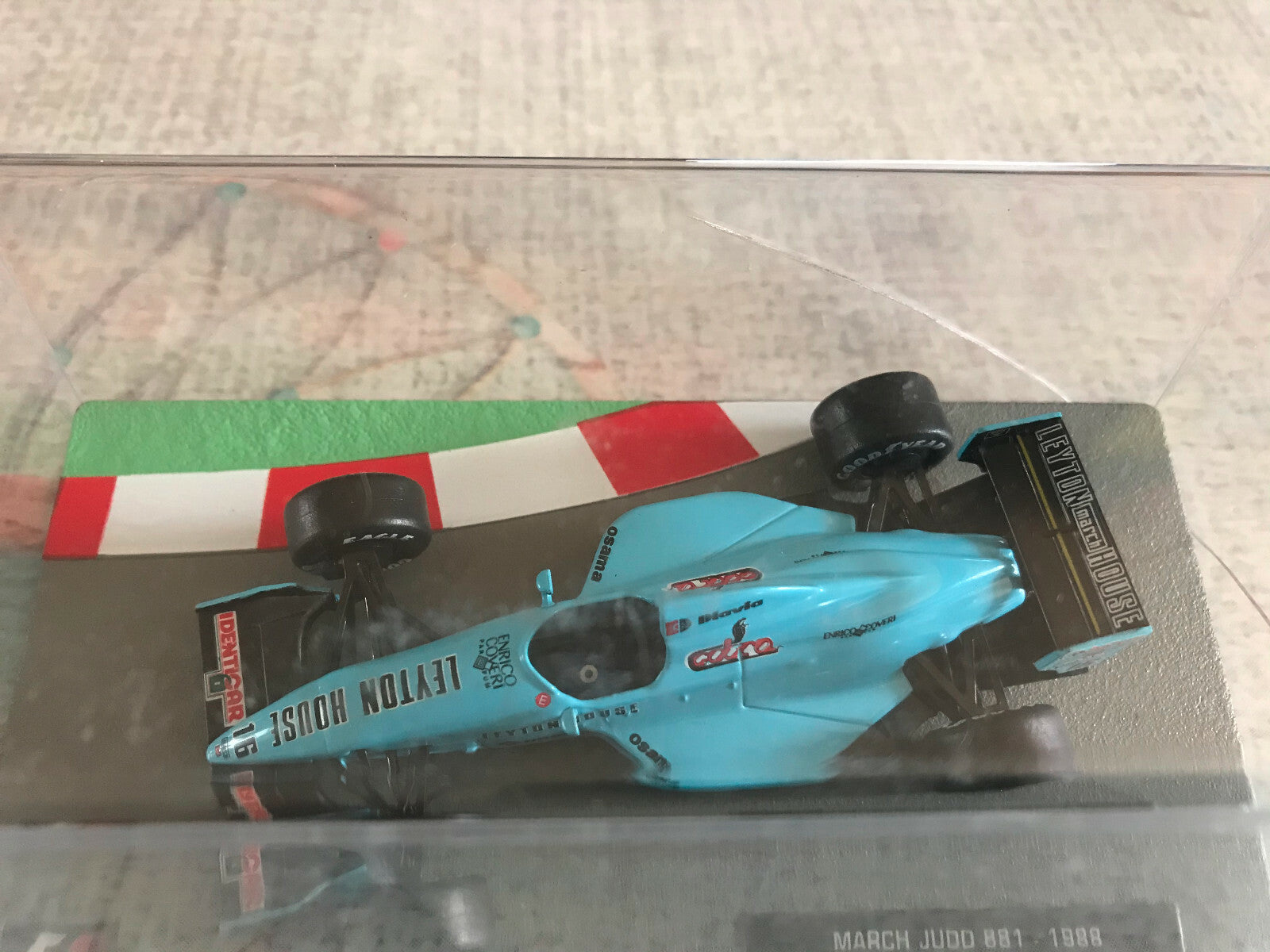 Voiture miniature Formule 1 F1 March Judd 881 1988 Ivan Capelli 1/43