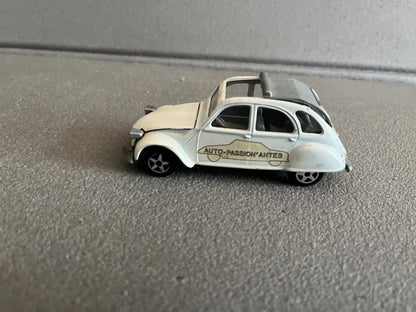 Jouet Ancien Voiture Miniature Citroen 2CV 6 Jet Car Norev Auto Passion 1/43